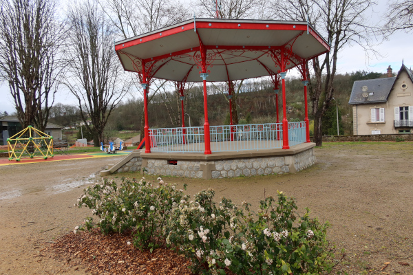 Le kiosque maquillé
